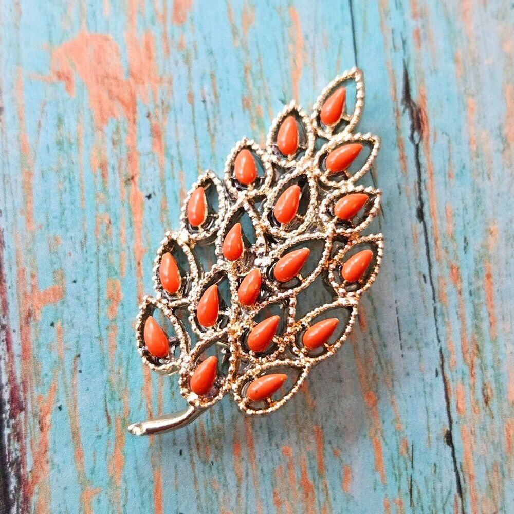 Vintage Gerrys Signed Orange Faux Coral Marquise Fall Halloween Leaf Brooch Pin